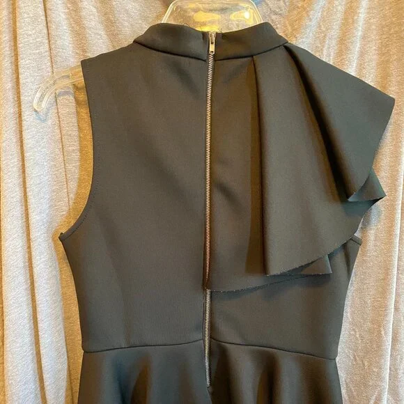 LuLu's Sexy Sleeveless Black Ruffled Peplum Blouse Size XS - Picture 2 of 6